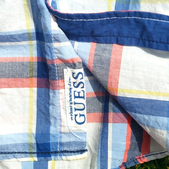 Guess Button Up Shirt - Picture 4 of 7